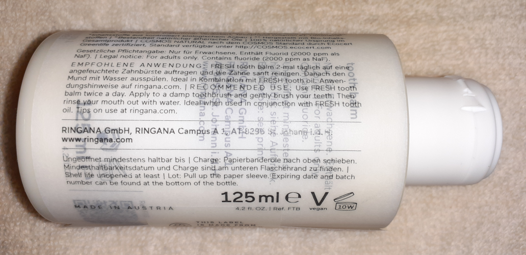 RINGANA-FRESH-tooth-palm-Anwendung